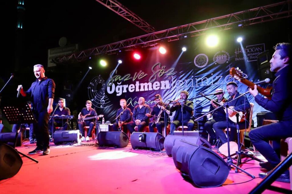 Çarşamba'da Saz Da Söz De Öğretmenlerin