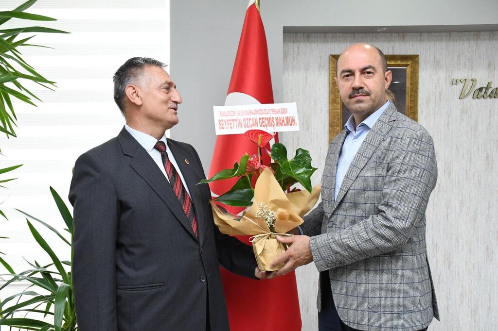 Terme’de Muhtar ve İhtiyar Heyetinden Başkan Ali Kılıç'a Teşekkür