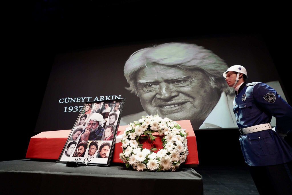 Cüneyt Arkın’ın İsmi Atakum’da Yaşayacak
