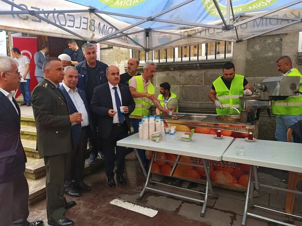 İlkadım'da 15 Temmuz Şehitleri Lokma İkramı