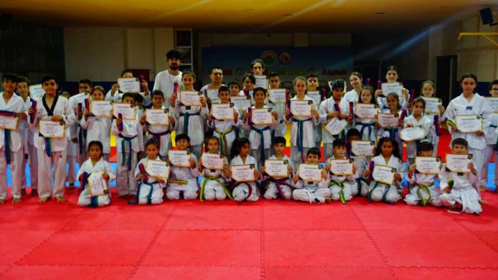 İlkadım’da Taekwondo Kuşak Sınavı Nefes Kesti