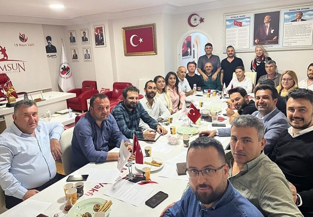 SAMDEF'ten 55 Öğrenciye Burs