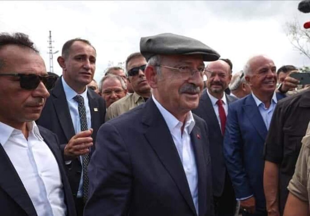 CHP Lideri Kemal Kılıçdaroğlu Tarlada Çeltiği Gördü '20 Lira' Fiyat Önerdi