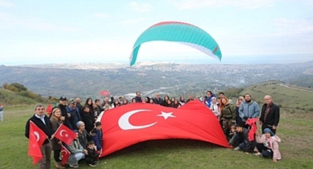 Canik’te Cumhuriyet Bayramı Coşkuyla Kutlandı