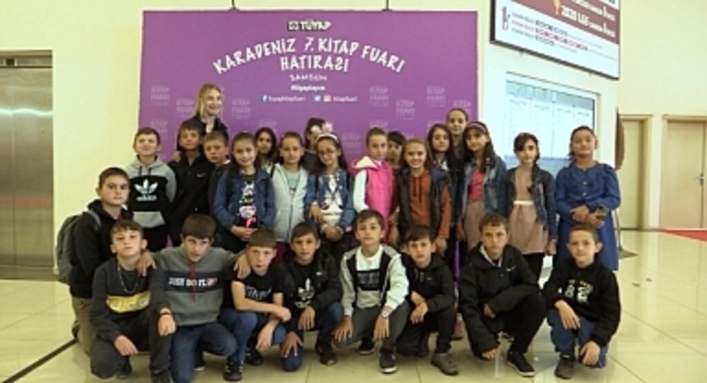 Canik'te Öğrenciler Kitaplarla Buluştu