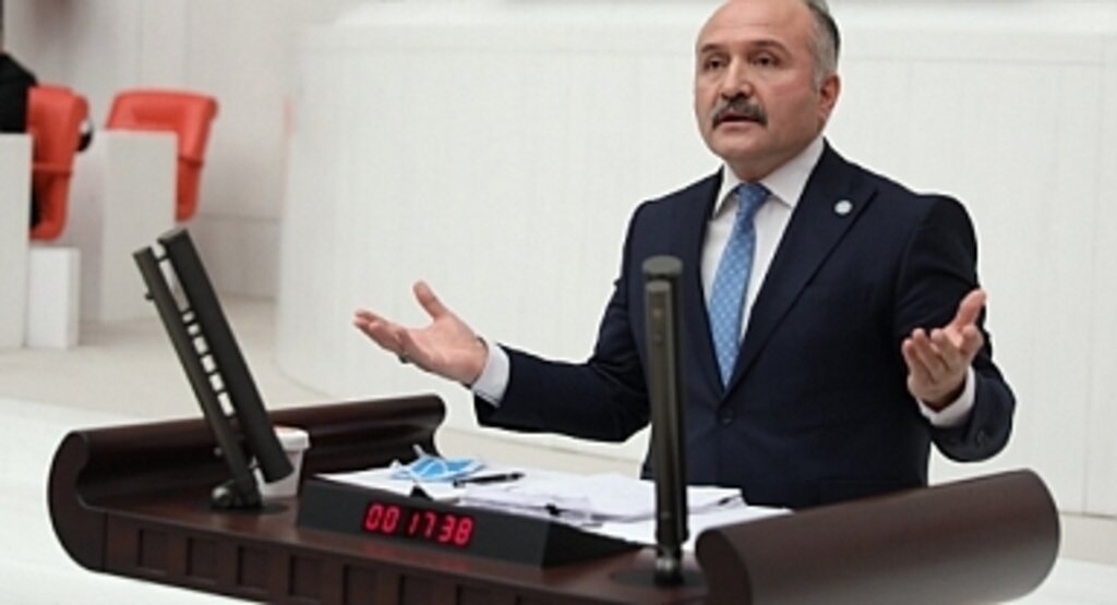 Erhan Usta Samsun’daki İntihar Olaylarını Meclise Taşıdı