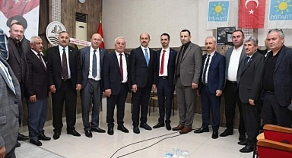 İYİ Parti Terme'de Ata Sefer Ayyıldız Güven Tazeledi