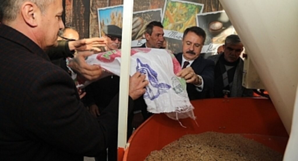 Atakum’un İkinci Halk Yem Evi Açıldı