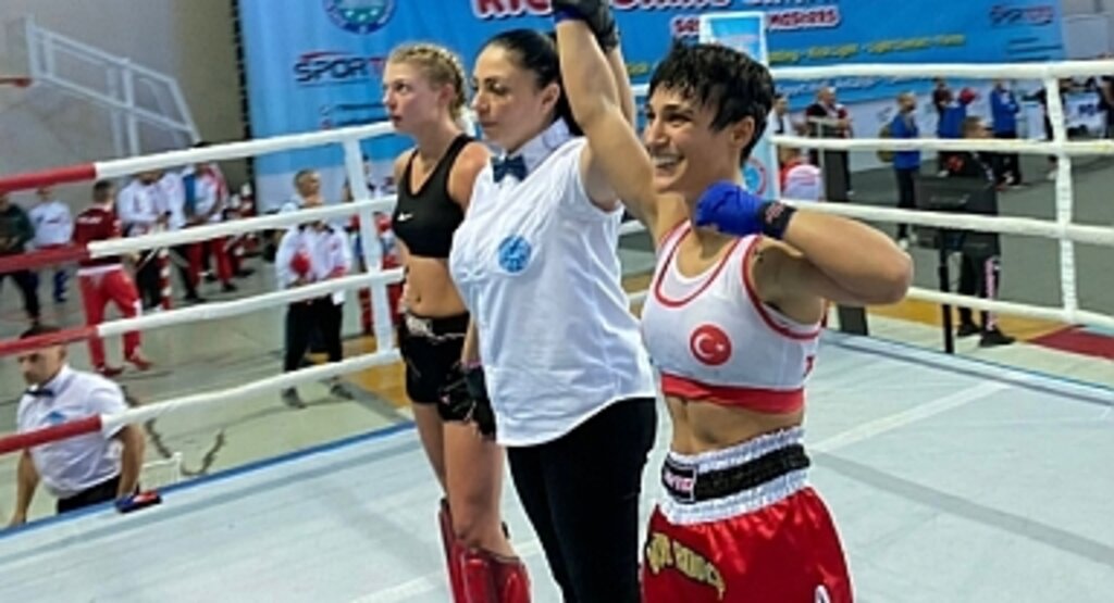 İlkadımlı Sporcular Kürsüye Çıktı