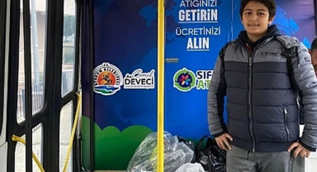Katık Otobüsü'ne 59 Kg Atık Getirdi!