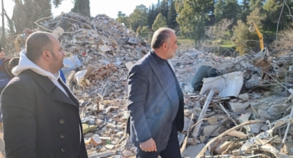 Deprem Bölgelerinde Giden Başkan Sandıkçı: Yaraları Birlikte Saracağız