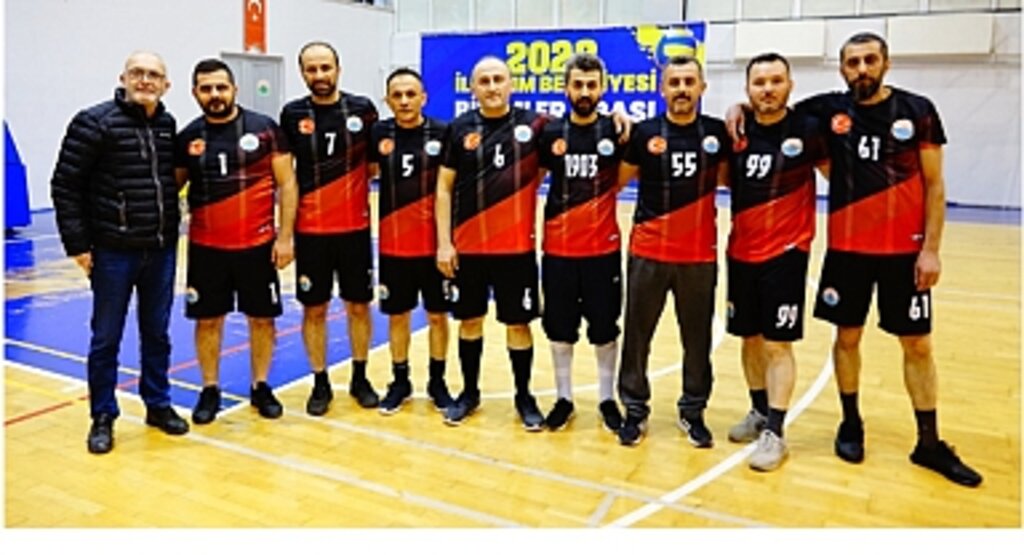 İlkadım Belediyesi'nde 8 Takım Şampiyonluk Mücadelesi Veriyor