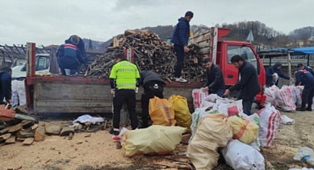 Salıpazarı'ndan 200 Ton Yakacak Yardımı