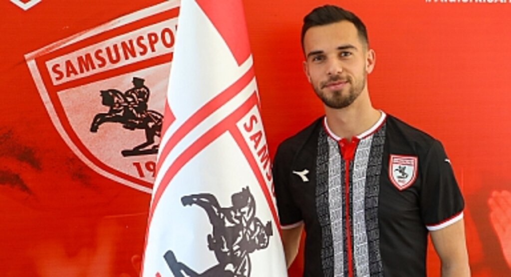 Son Dakika!... Samsunspor Barış Alıcı'yı Transfer Etti
