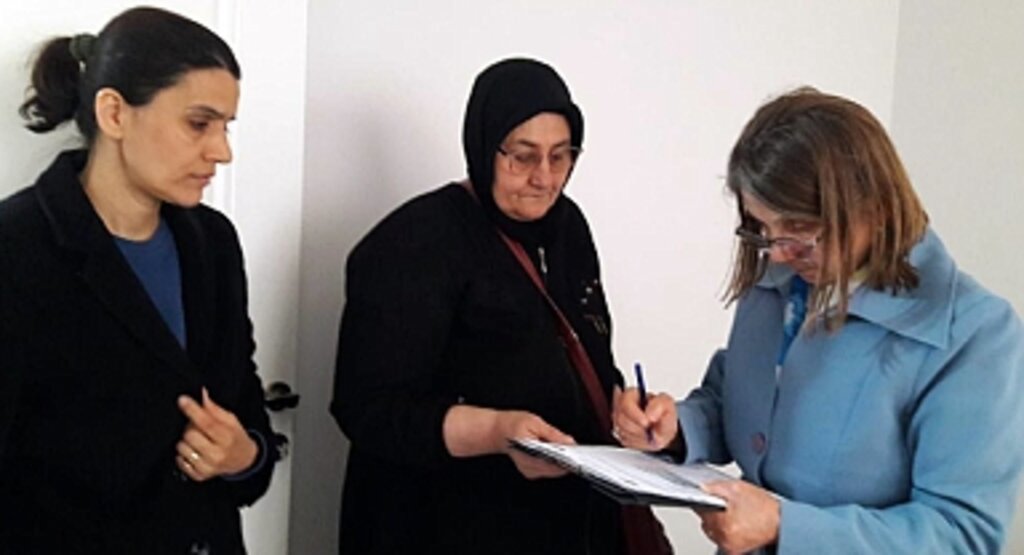 Depremzede Aileler Sıcak Yuvaya Kavuşuyor