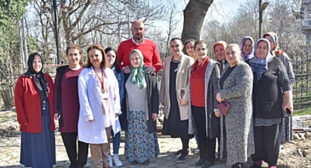 Tekkeköy’de Çiftçilere Mor Patlıcan İnciri Fidanı Dağıtıldı