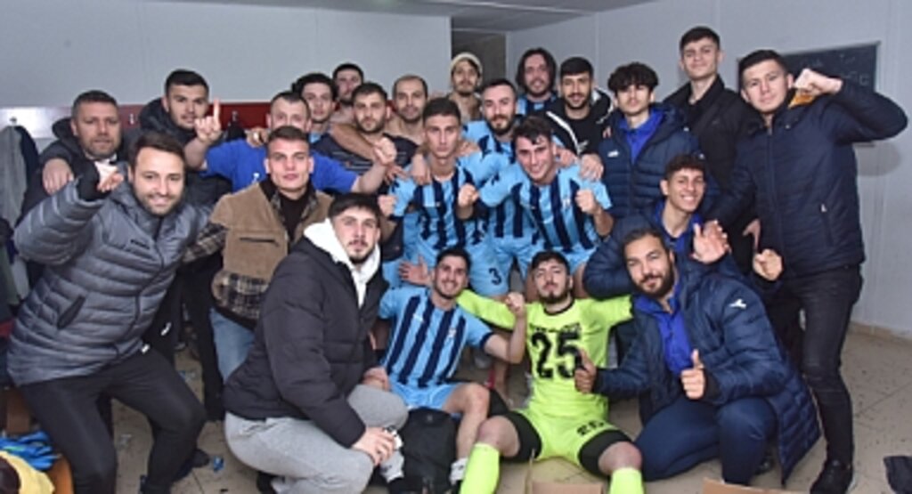 Tekkeköyspor Grubu Lider Tamamladı