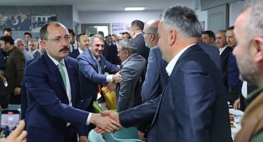 Ticaret Bakanı Mehmet Muş: Müteahhitlik Disiplin Gerektiren Sektördür