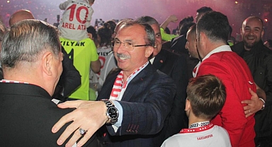 Orhan Kırcalı Şampiyonluk Sevincine Ortak Oldu