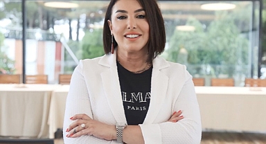 Futbola Kadın Eli Değdi!