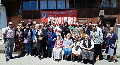 Kökçüoğlu Mahallesi Sakinleri Bayramlaştı