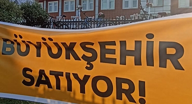 Samsun Büyükşehir Belediyesi'ne 'Satıyor' Eylemi