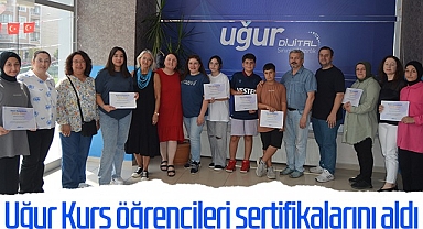 Uğur Kurs Öğrencileri Sertifikalarını Aldı