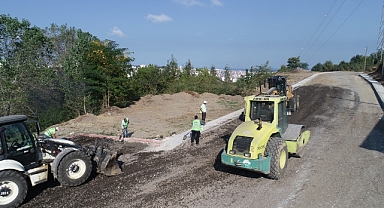 İlkadım'da Kırsal Mahallelerde Yol Açma ve Asfaltlama Atağı
