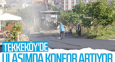 Tekkeköy’de sıcak asfalt çalışmaları sürüyor
