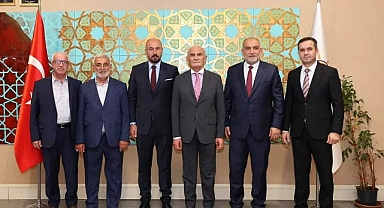 Başkan Hasan Togar’dan Yusuf Ziya Yılmaz ve Çiğdem Karaaslan’a Tebrik