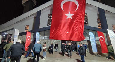 Canik’te Eller Şehitler İçin Semaya Kalktı