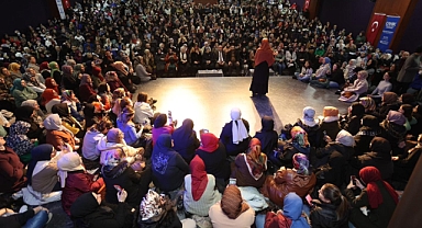 Canik'te Aile Danışmanı Saliha Erdim İzdihamı