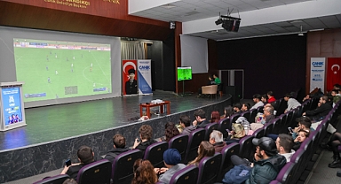 Canik’te Espor Turnuvası Nefesleri Kesti