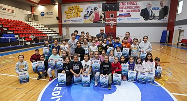 Canikli Öğrenciler Yarıyıl Tatilinde Spor Yapıyor