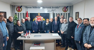 Samsun Valisi Orhan Tavlı'dan 19 Mayıs Gazeteciler Cemiyeti'ne Ziyaret
