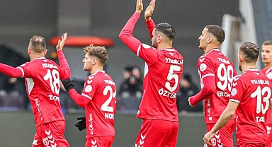 Samsunspor 10 Günde 3 Maç Oynayacak