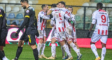 Son Dakika! İstanbulspor: 1 - Samsunspor: 1 (Maç Sonucu)