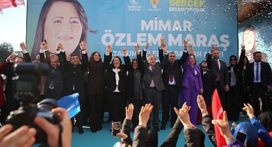AK Parti'li Özlem Maraş'tan Gövde Gösterisi