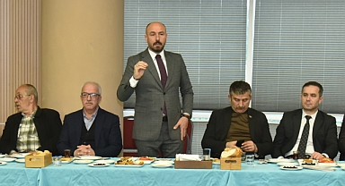 Tekkeköy'de Muhtarlar Başkan Hasan Togar'a Omuz Verdi