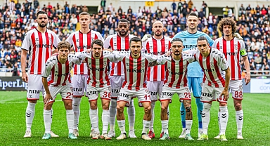 Samsunspor'un Vasat Futbolu Dikkat Çekti!