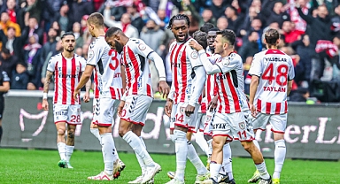 Son Dakika!.. Samsunspor: 2 - Ankaragücü: 1 (Maç Sonucu)