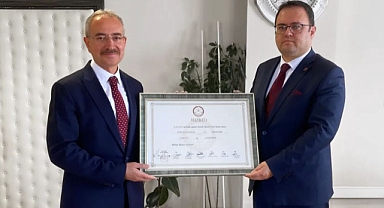 Hüseyin Dündar Mazbatasını Aldı