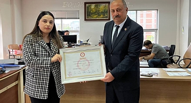 Salıpazarı'nda Refaettin Karaca Mazbatasını Aldı