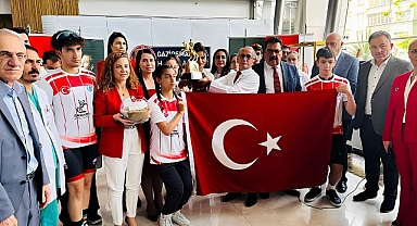 İstanbul'a 800 Km Pedal Çevirip Samsun Toprağı Taşıdı