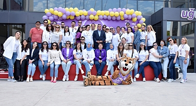 Samsun Uğur Okulları'ndan 19 Mayıs Festivali