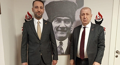 Zafer Partisi Samsun'da Bayrak Değişimi