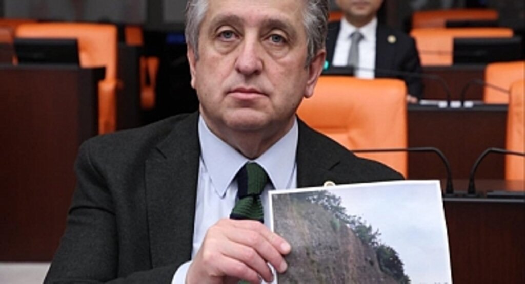 CHP’li Murat Çan’dan Yerel Yöneticilere Salvo