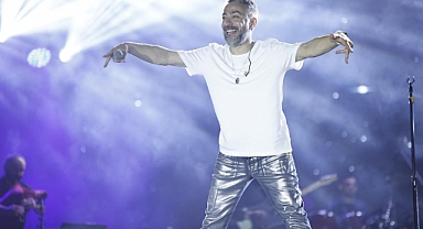 Kültür Yolu Festivali'nde Resul Dindar Samsunluları Coşturdu