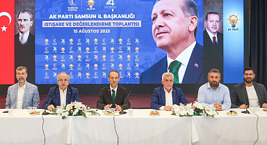 AK Parti 24 Yıldır Hizmet Kapısıdır