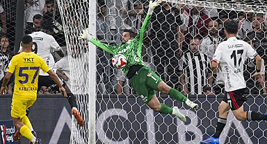 Marcos Felipe İlk Maçında Parladı